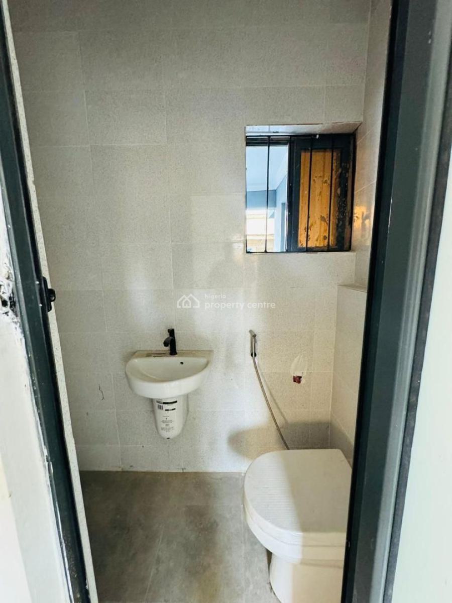 Luxurious 4 Bedroom Terraced Duplex, Gra, Ogudu, Lagos, Terraced Duplex for Sale