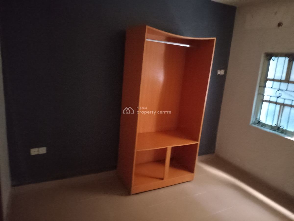 Toronto 3br Flat, Folagoro By Yabatech, Yaba, Lagos, Flat / Apartment for Rent