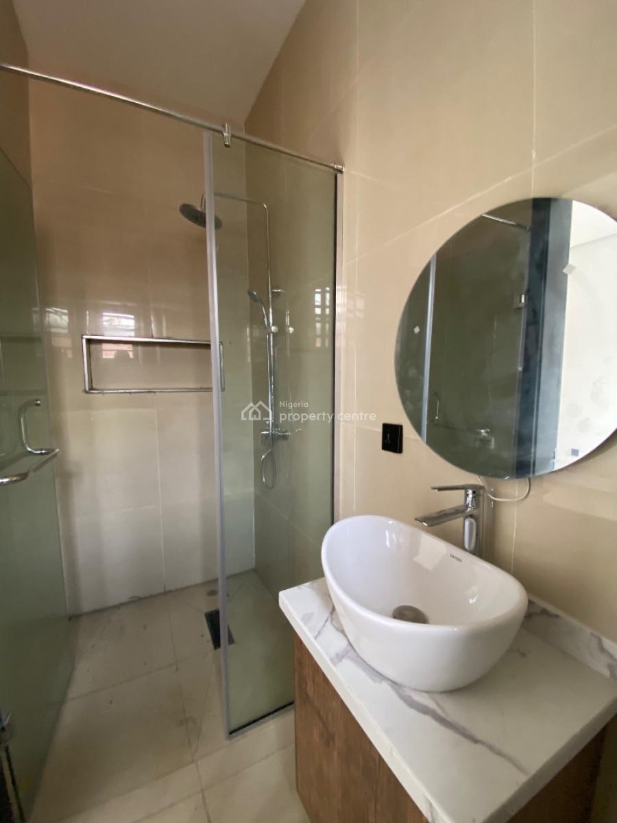 Thoughtfully Designed 3-bedroom Apartment with Swimming Pool, Gym, Lekki Phase 1, Lekki, Lagos, Block of Flats for Sale