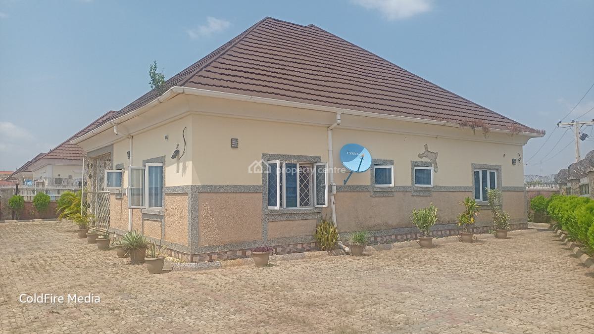 4 Bedroom Penthouse on a Land of 700 Square Meter, Voice of Nigeria Road, Lugbe District, Abuja, Detached Duplex for Sale