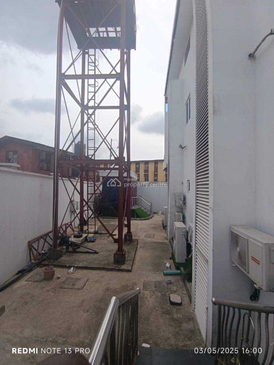 Spacious Office Use Good for Church Use Or All Commercial Purposes, Iyana Ipaja Lagos, Ipaja, Lagos, Office Space for Rent