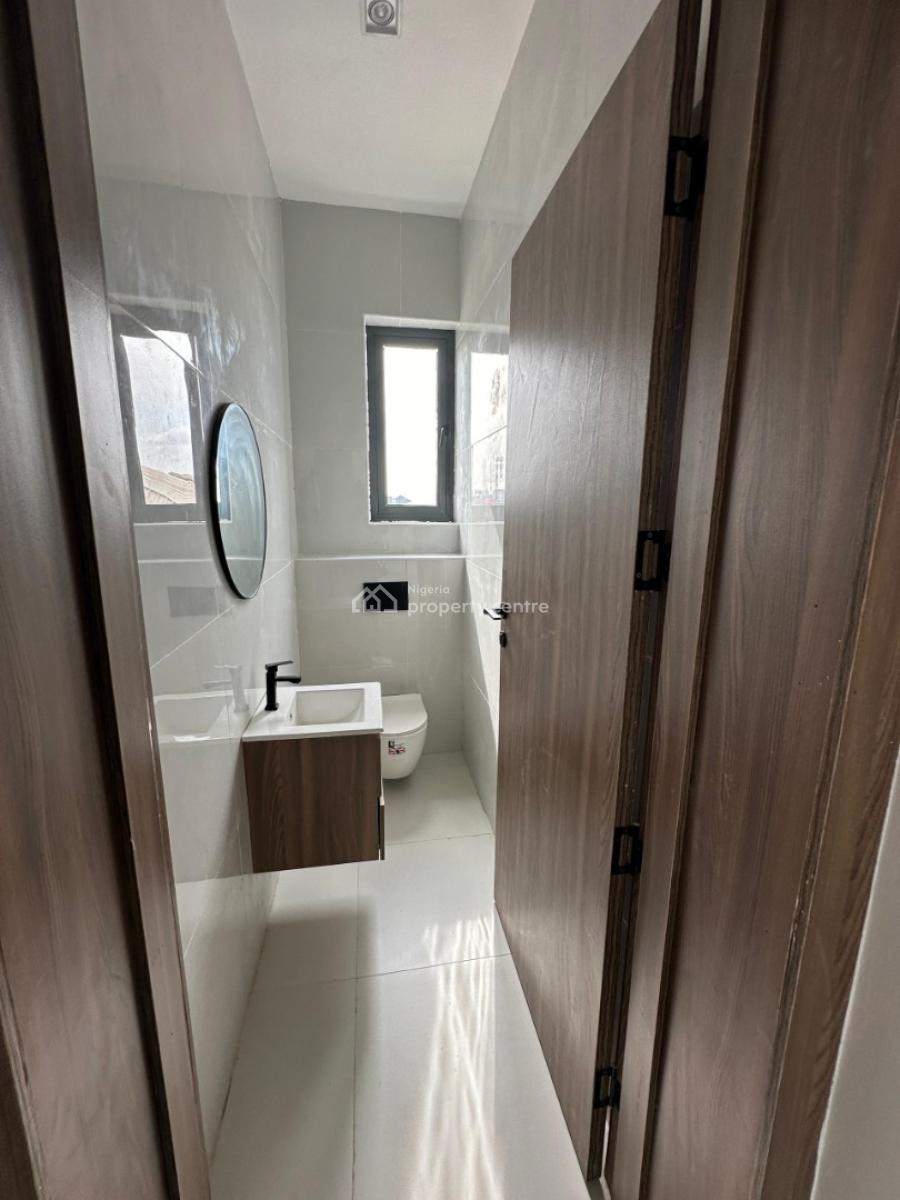 Top-notch Modern Designed Serviced 4 Bedroom Maisonette with a Room Bq, Lekki Phase 1, Lekki, Lagos, Terraced Duplex for Sale