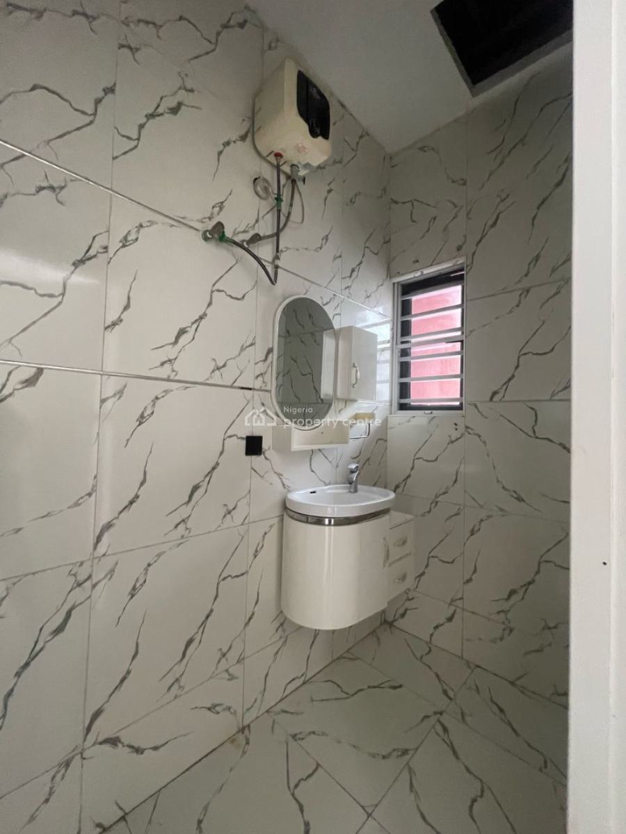 Distress Service Luxury 3 Bedrom Duplex Semi Detached with Pool Gym, Orchid Road Lekki, Lekki, Lagos, Terraced Duplex for Sale