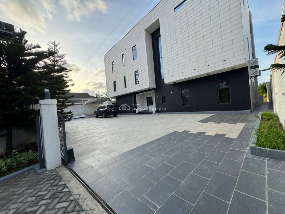 Water Front Luxury 5 Bedrooms Detached House with 2 Rooms Bq, Banana Island, Ikoyi, Lagos, Detached Duplex for Sale