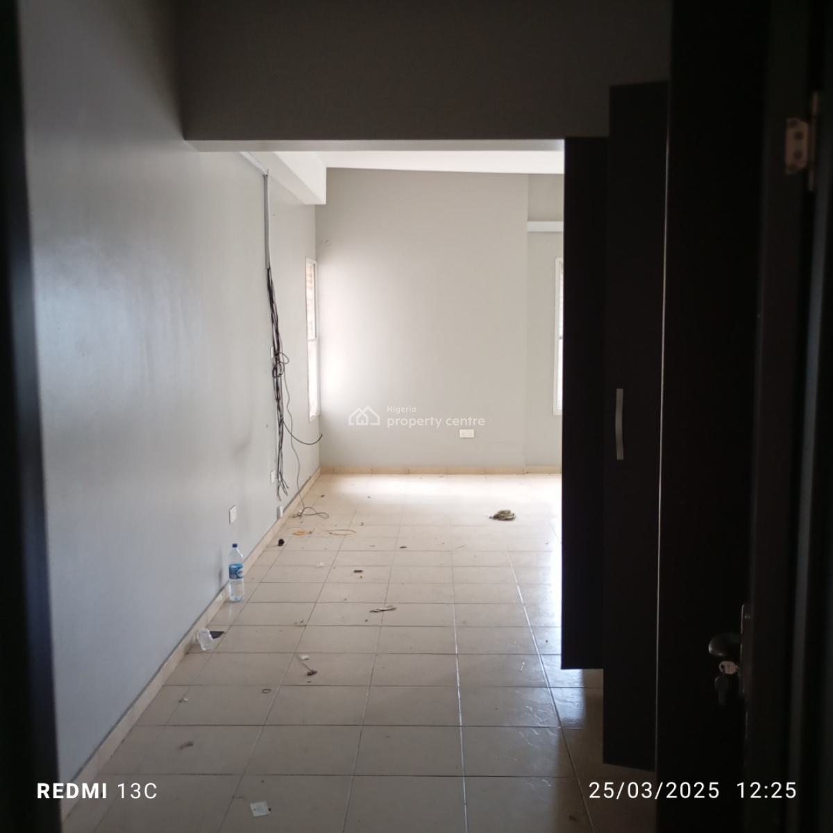 5bedroom Very Spacious House with Bq (self Compound), Victory Park Estate, Osapa, Lekki, Lagos, Detached Duplex for Rent