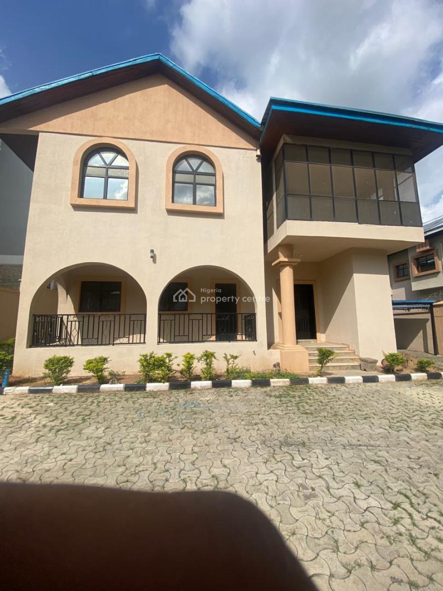 Beautiful 5 Bedrooms Spacious Detached Duplex with 2 Rooms Bq., Maitama District, Abuja, Detached Duplex for Rent