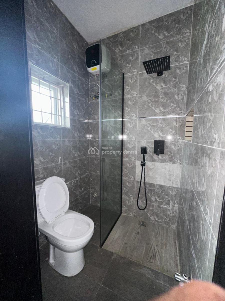 5 Bedroom Fully Detached with a Bq, Chevron Drive, Lekki, Lagos, Terraced Duplex for Sale