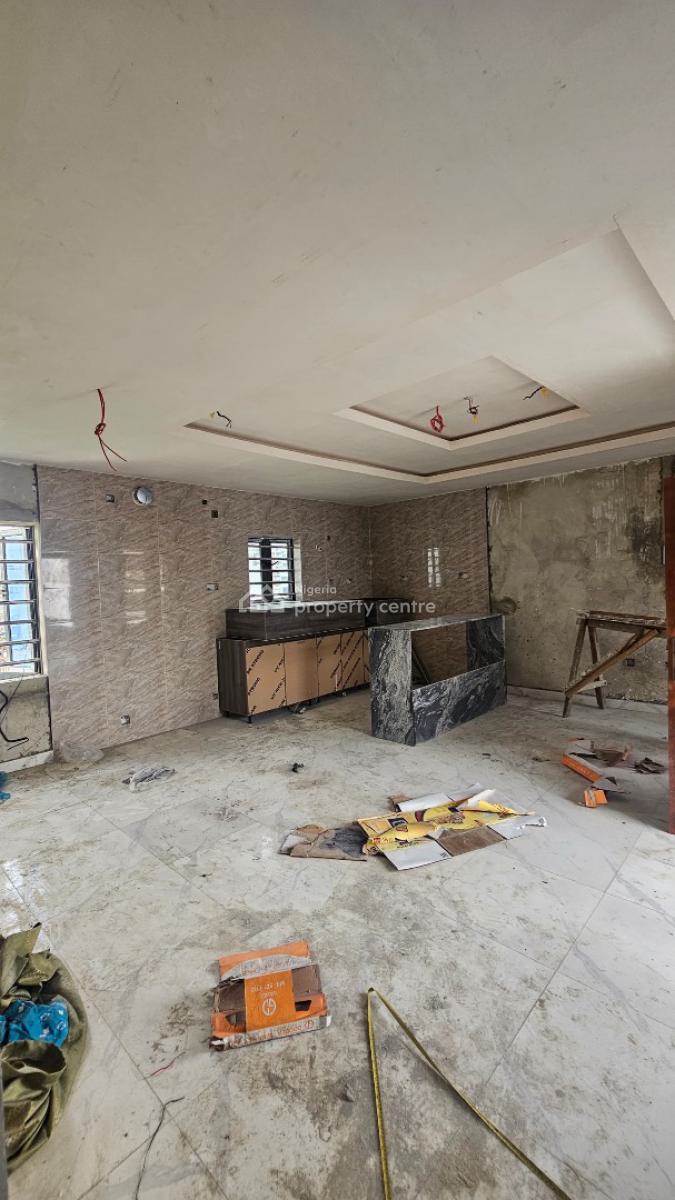 Newly Built 2 Bedroom Apartment in a Secured Compound, Lekki Phase 1, Lekki, Lagos, House for Rent