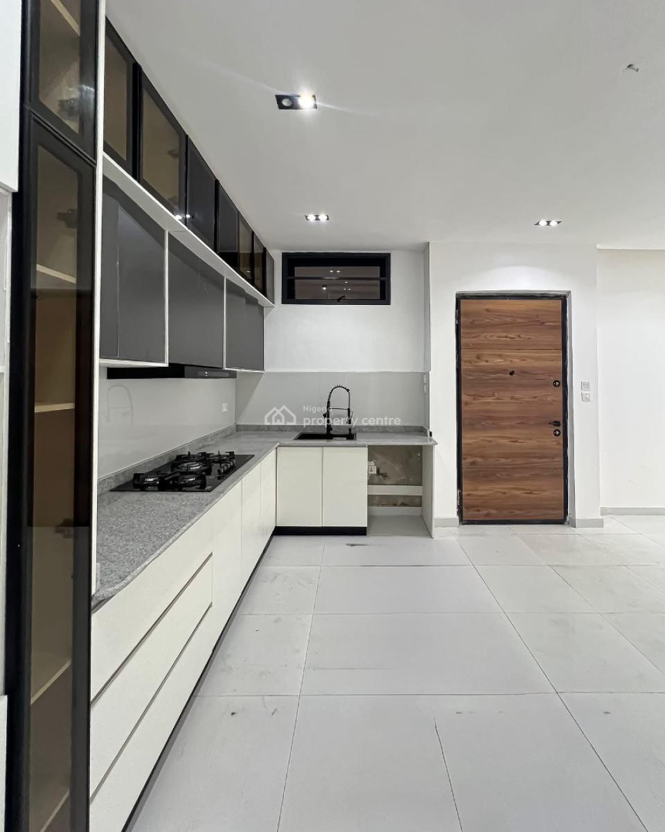 Well Finished 2 Bedroom Apartment with Swimming Pool., Ologolo, Lekki, Lagos, Flat / Apartment for Sale