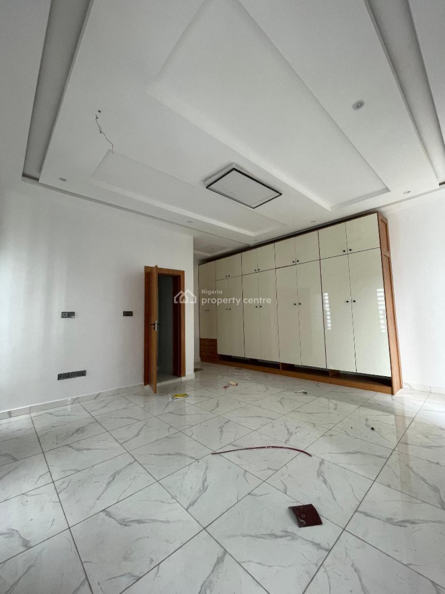 Lovely 4 Bedroom Semi Detached Duplex in a Well Serene Neighborhood, Ologolo, Lekki, Lagos, Semi-detached Duplex for Sale