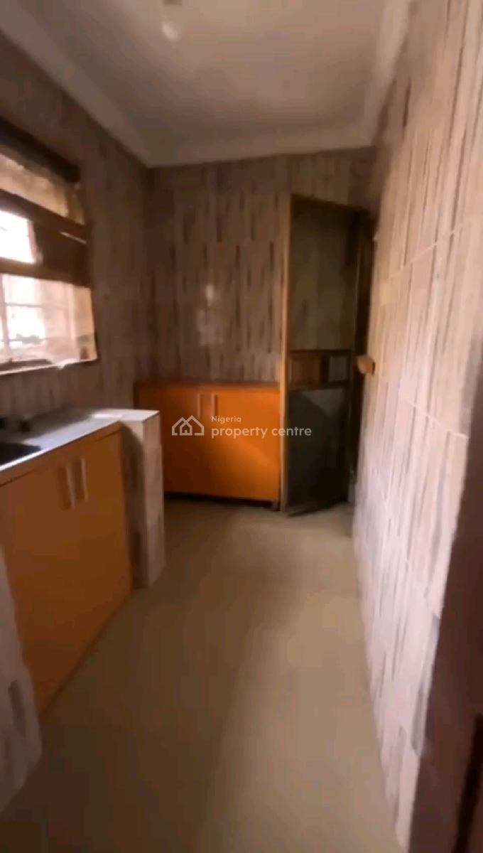 Portable 2bedroom Flat, Upstairs, Gra, Ogudu, Lagos, Flat / Apartment for Rent