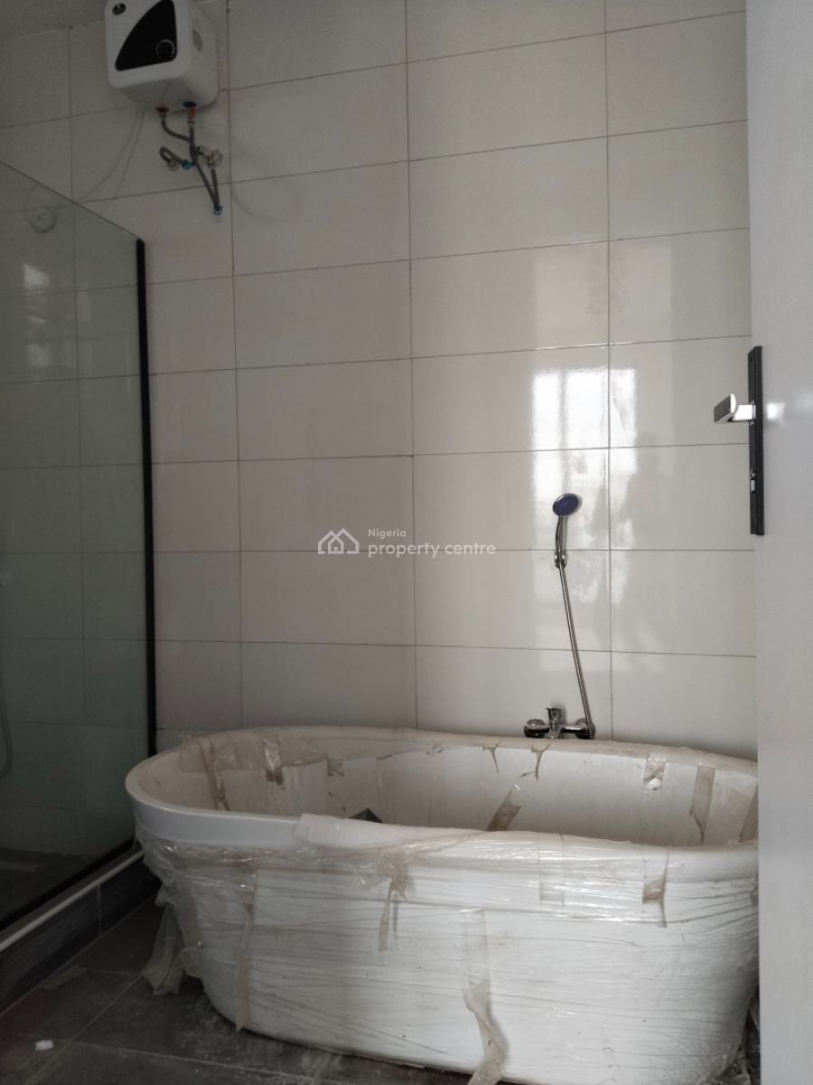 Newly Built 3 Bedrooms Apartment  with Bq, Off Freedom Way, Lekki Phase 1, Lekki, Lagos, Flat / Apartment for Rent