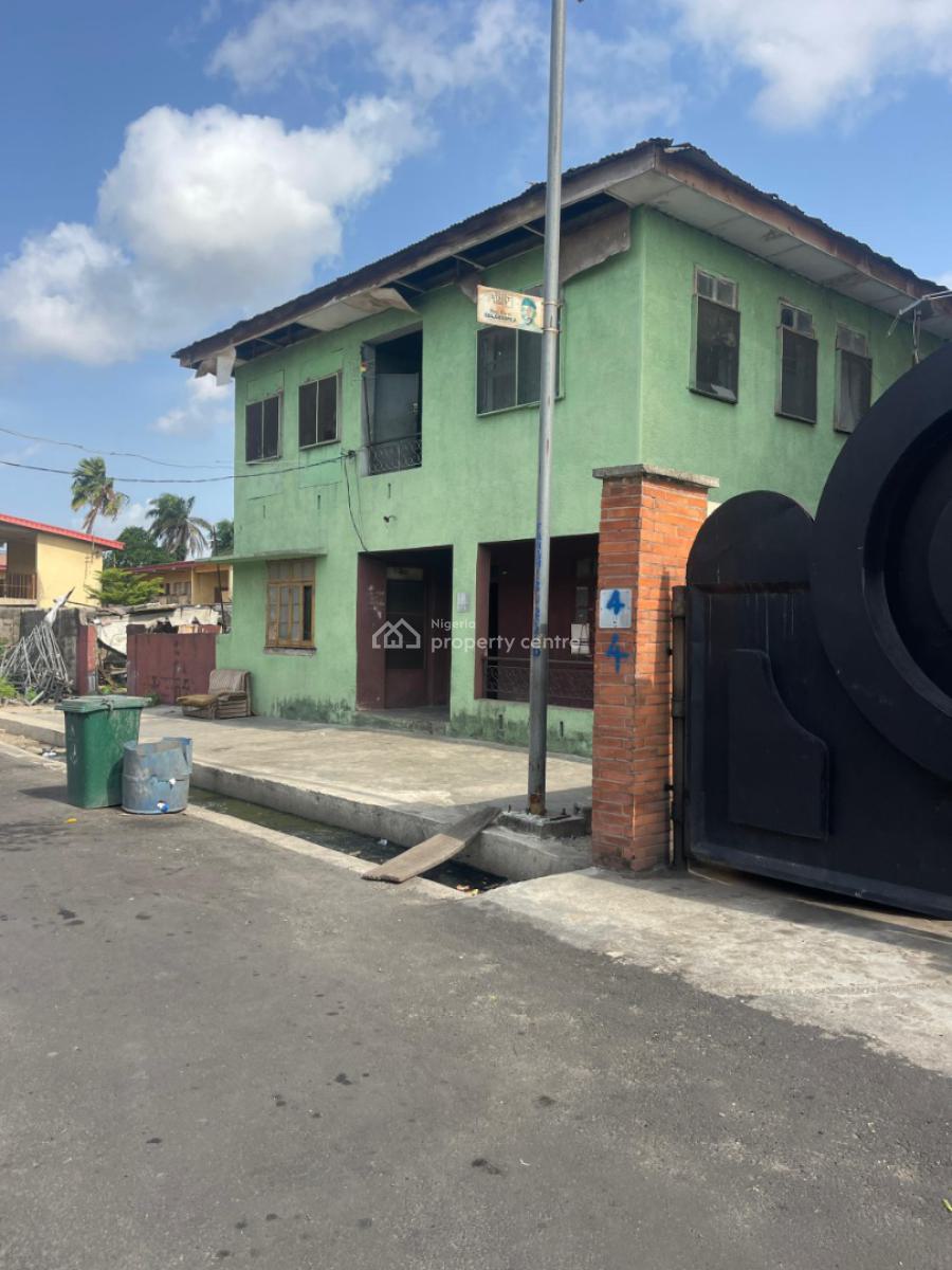 Buy and Renovate Storey Building on a Full Plot, Close to Falolu Road, Surulere, Lagos, Mixed-use Land for Sale
