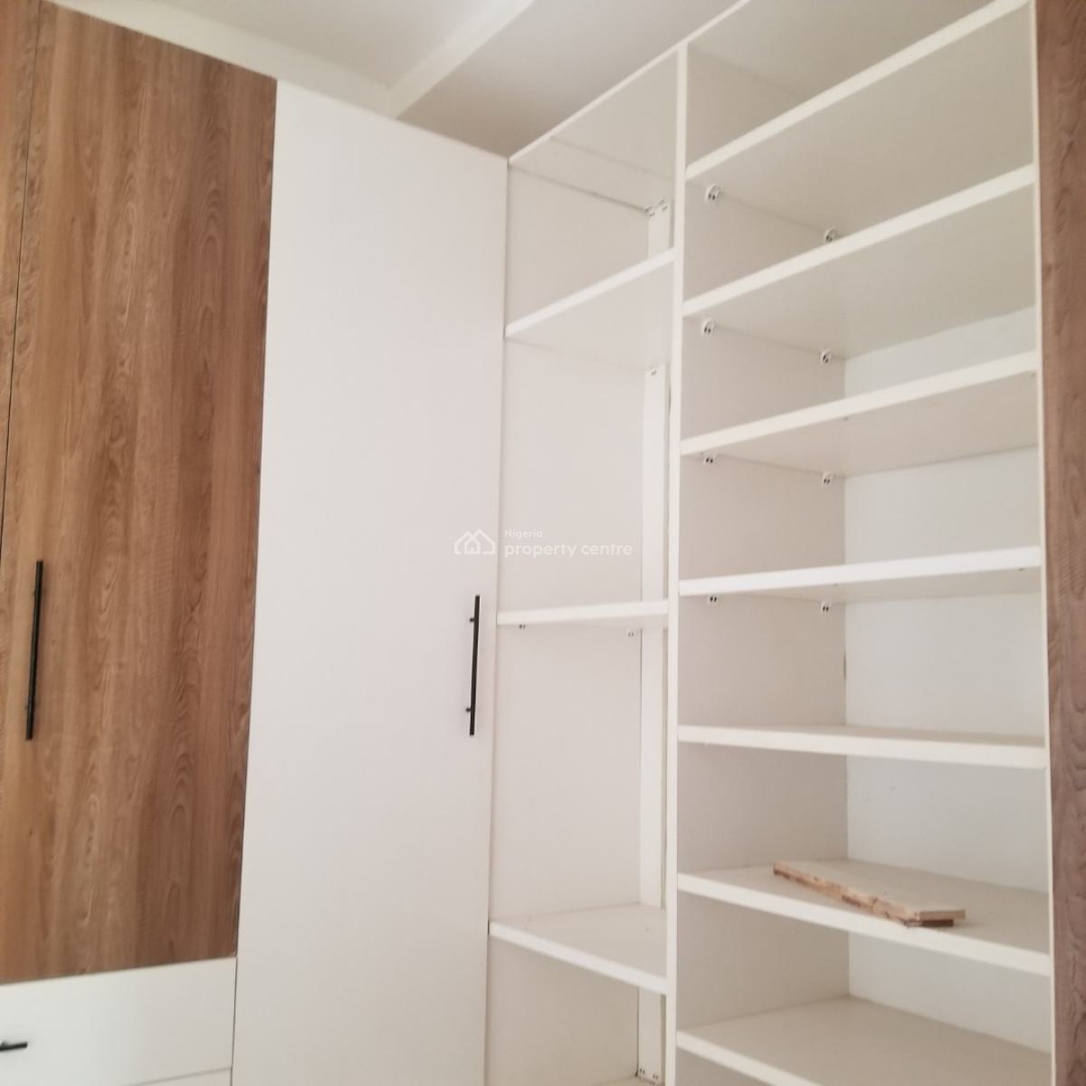 4 Bedroom Terrace Duplex with a Bq., Lekki Phase, Ikate, Lekki, Lagos, Terraced Duplex for Rent