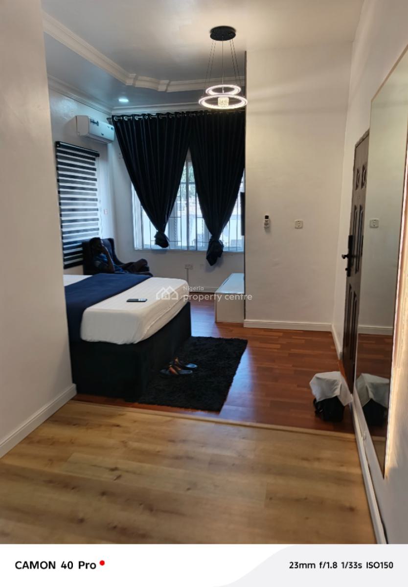 Standard and Well Finished Mini Flat in Lekki Phase 1, Disu Akanbi Street, Lekki Phase 1, Lekki, Lagos, Mini Flat (room and Parlour) for Rent