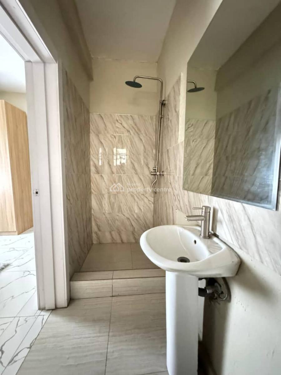 Newly Built 2 Bedroom Apartment with Elevator & Transformer, Surulere, Lagos, Flat / Apartment for Sale