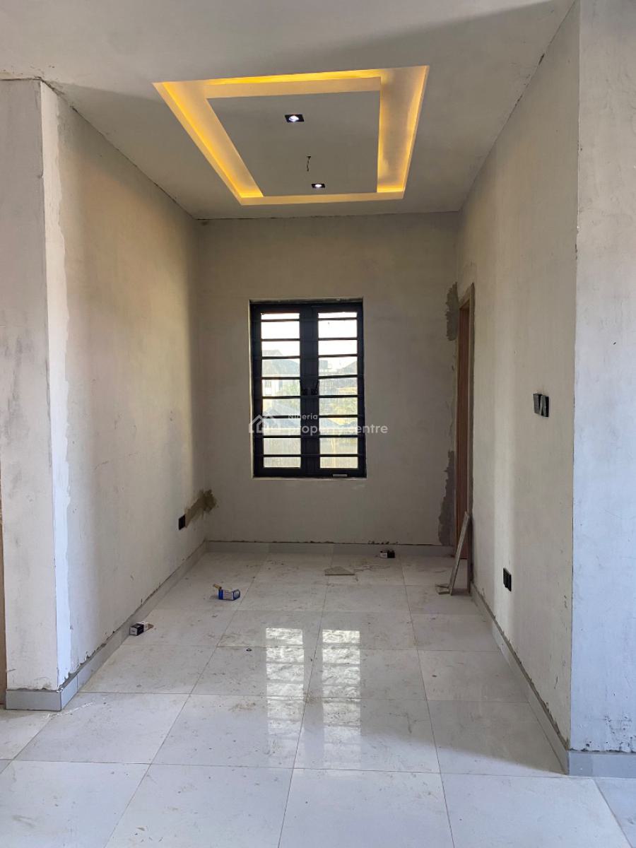Beautiful 2bedroom Well Finished with Fitted Kitchen Silver Court Esta, No Silver Court Estate After Lagos Business School Ajah Lekki, Ajah, Lagos, Flat / Apartment for Rent