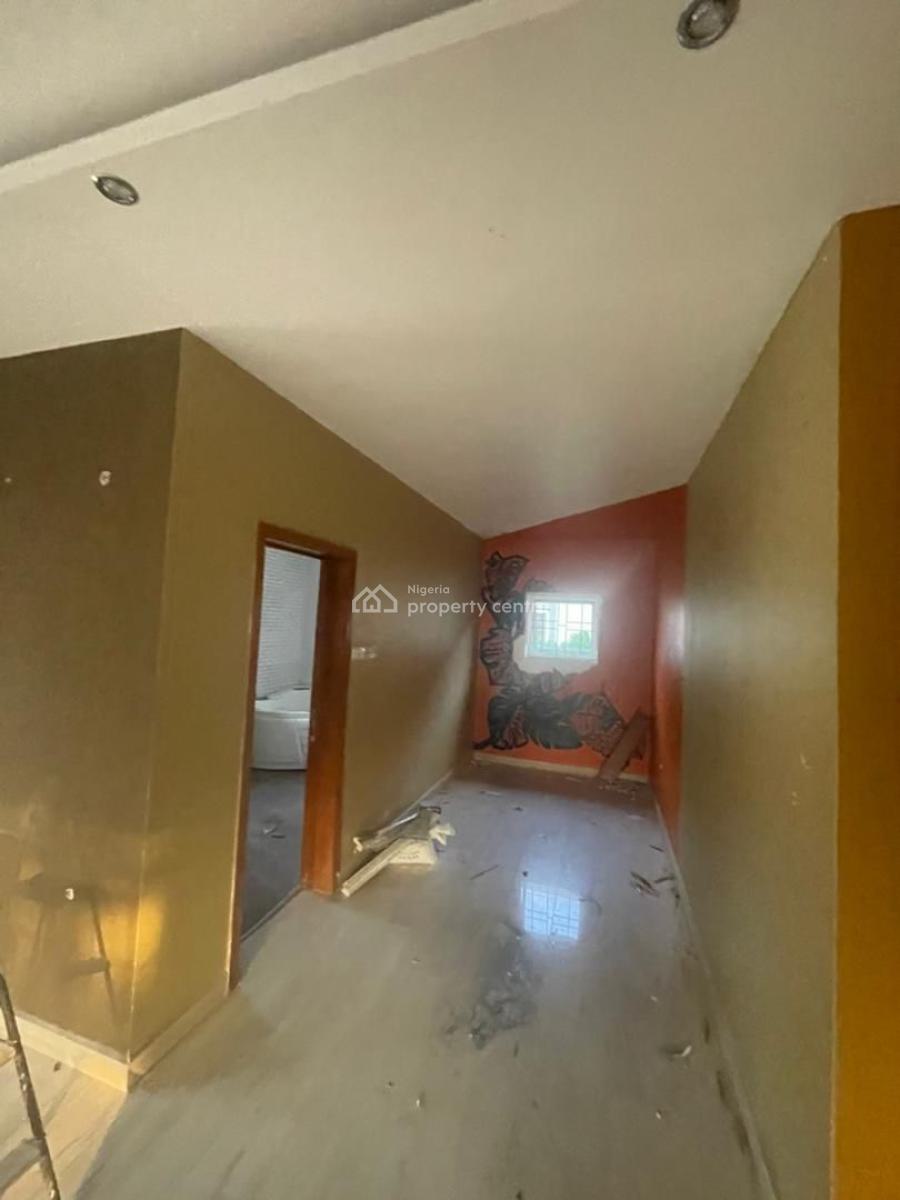 Super Distress- 5 Bedroom Detached House Magodo, Gra Phase 1, Magodo, Lagos, Detached Duplex for Sale