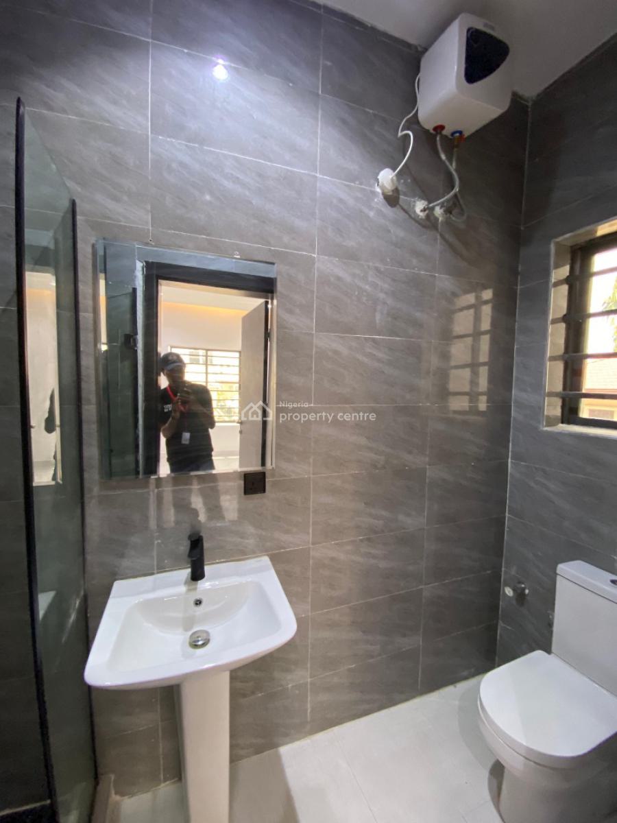 Luxury 3-bedroom Apartment with Swimming Pool,, Lekki Phase 1, Lekki Phase 1, Lekki, Lagos, Block of Flats for Sale