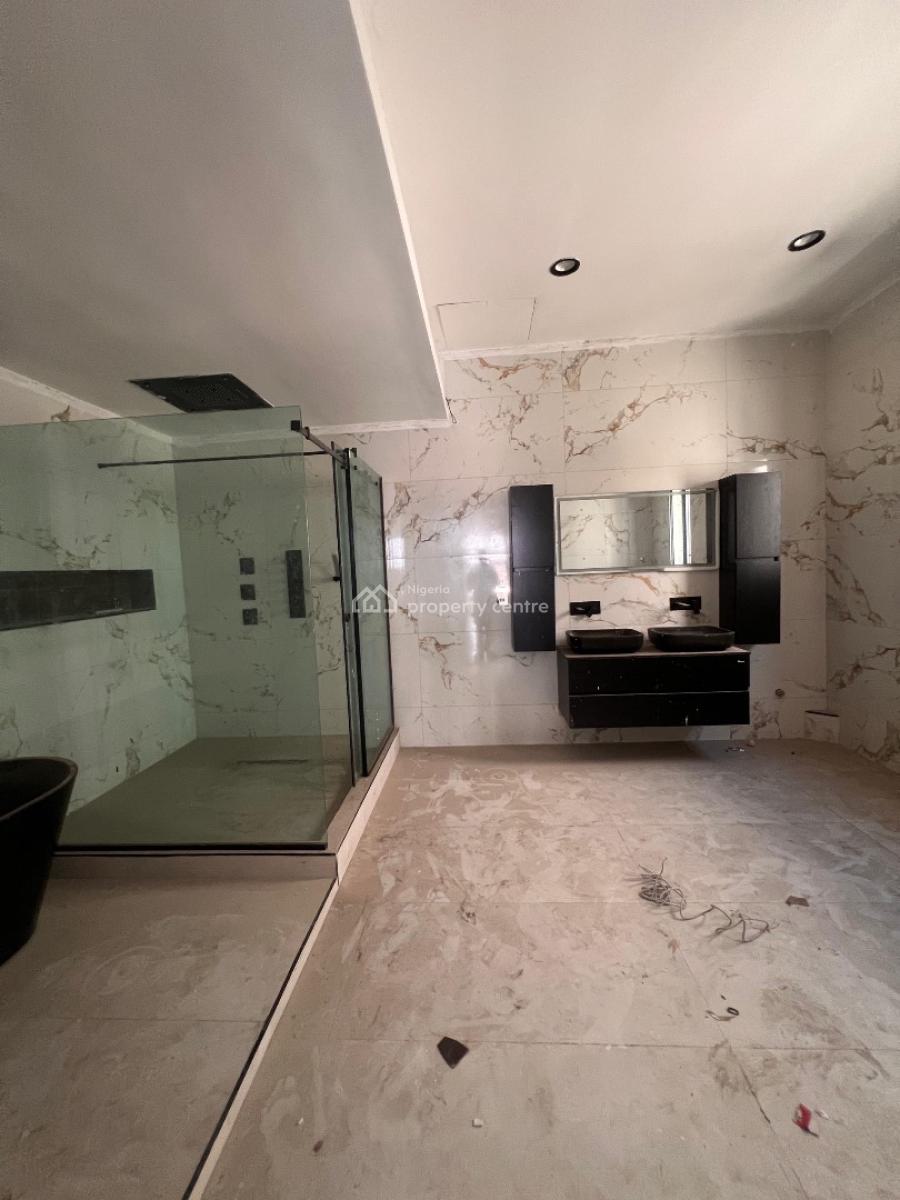 Exquisitely Designed 5 En-suite Bedrooms Graced with a Private Cinema, Exquisitely Designed 5 En-suite Bedrooms Graced with a Private Cinema, Lekki Phase 1, Lekki, Lagos, Detached Duplex for Sale