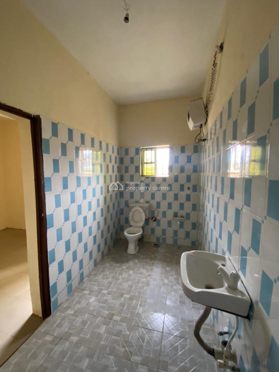 Lovely 2 Bedroom Apartment, Peace Land Estate, Ogombo, Ajah, Lagos, Flat / Apartment for Rent