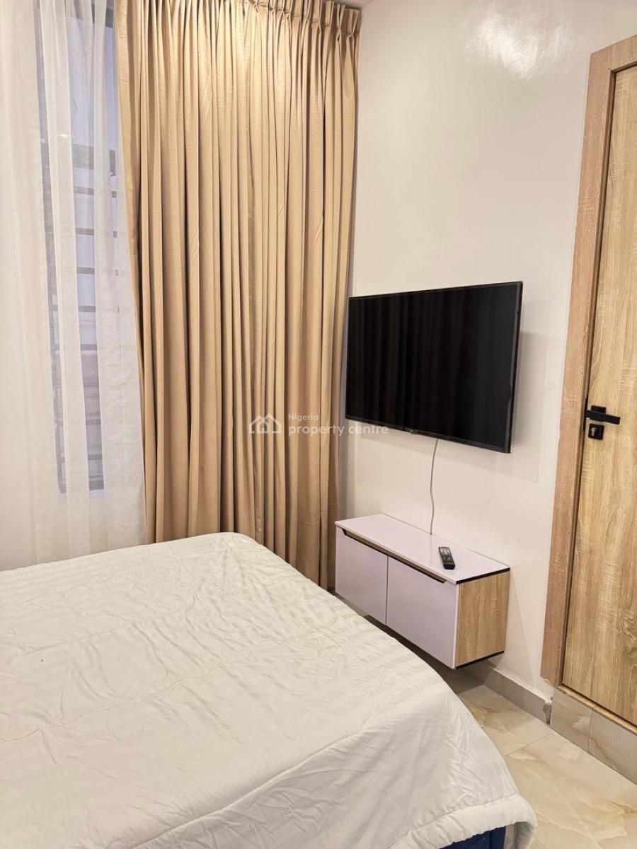 Well Maintained 2 Bedrooms Flat / Apartment Available, Without Furniture, Lekki Conservation Center, Lekki, Lagos, Flat / Apartment for Rent