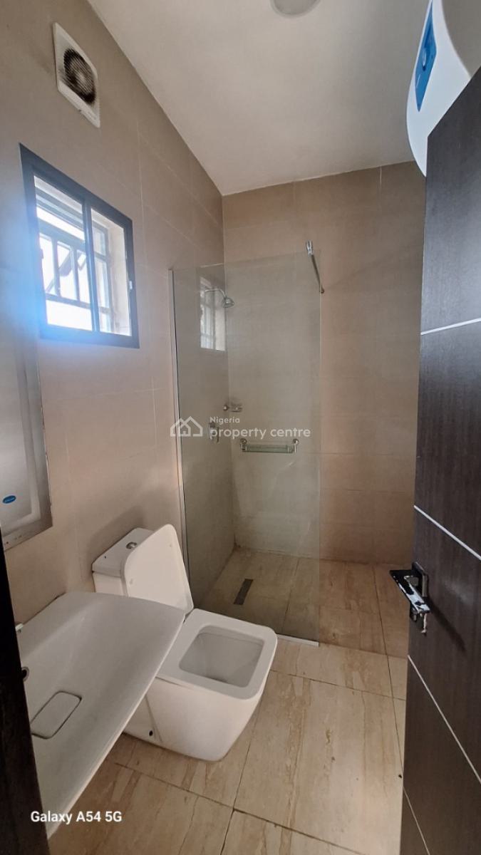Fully Serviced 3 Bedroom Duplex with One Room Bq., Bakare Estate, Agungi., Lekki, Lagos, House for Rent