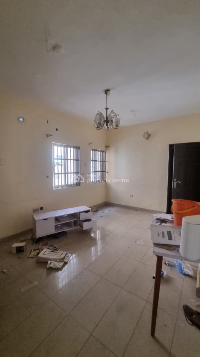 3 Bedroom Flat, Omole Phase 2, Ikeja, Lagos, Flat / Apartment for Rent