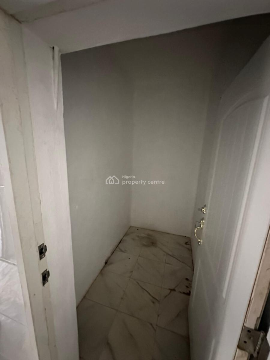4 Bedroom Terrace Duplex with Bq, Guzape District, Abuja, Terraced Duplex for Rent