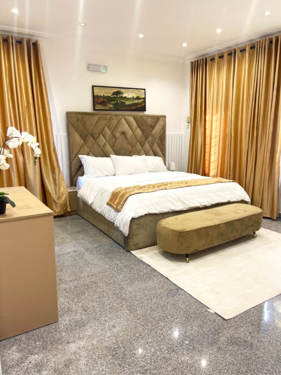 Luxury  3 Bedeooms Apartment  (no Bq), Lekki Phase One, Lekki, Lagos, Flat / Apartment for Rent