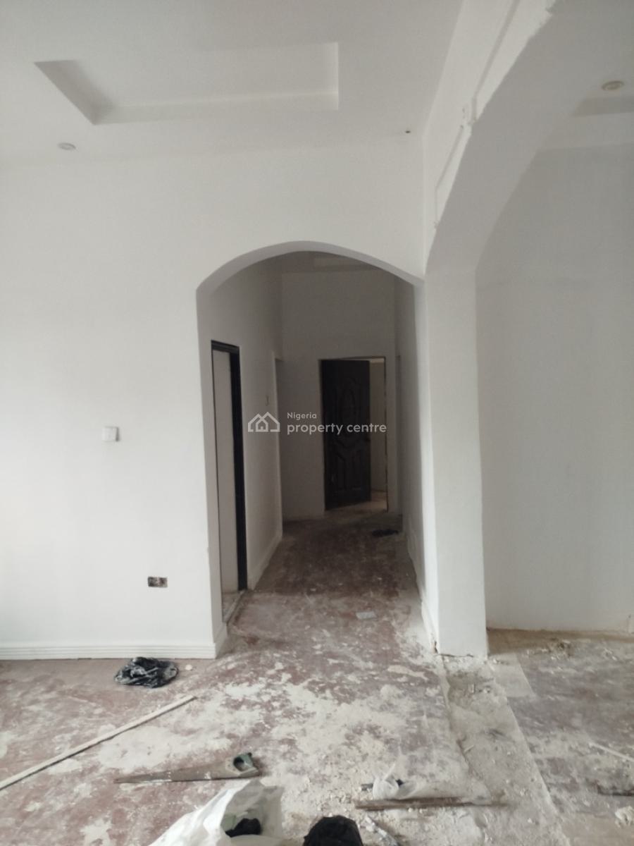 Specious Three Bedroom Apartment, Off Amino Kano Crescent, Wuse 2, Abuja, Flat / Apartment for Rent