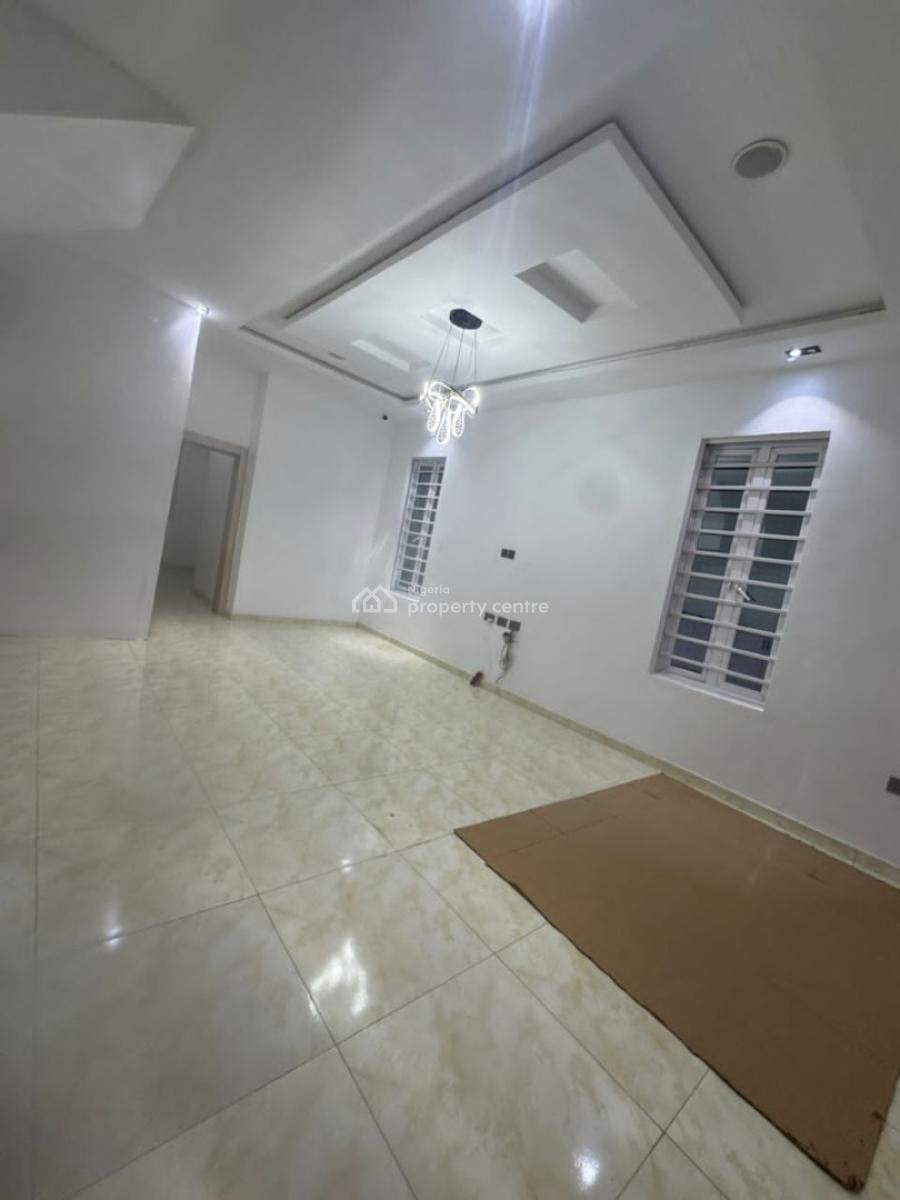 1 Bedroom (miniflat) with Open Plan Kitchen, Royal Pine, Orchid, Lekki, Lagos, Mini Flat (room and Parlour) for Rent