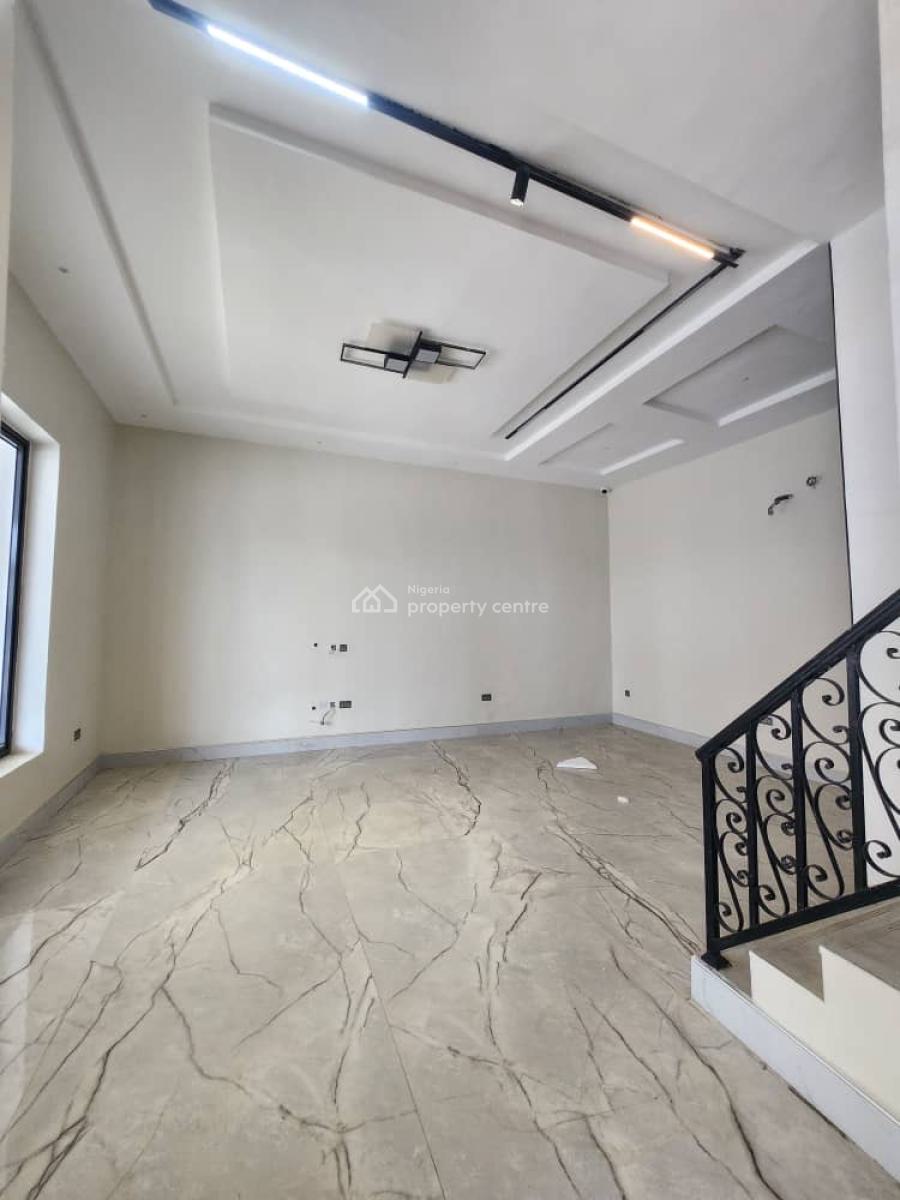 Serviced 5 Bedroom Terrace Duplex with 2 Bqs, Parkview, Ikoyi, Lagos, Flat / Apartment for Rent