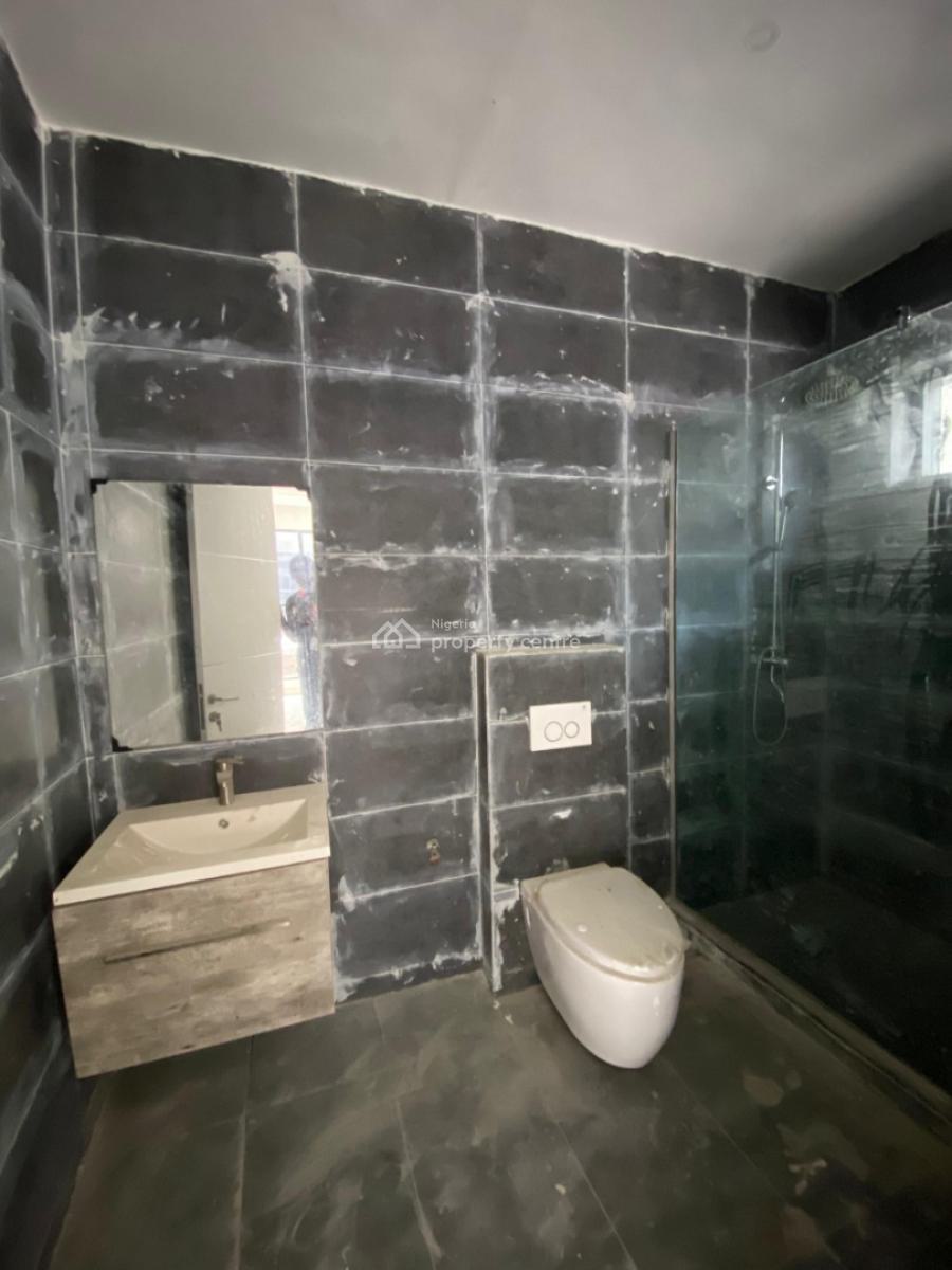 5 Bedrooms Semi Detached Duplex in a Gated Estate, Ikate, Lekki, Lagos, Semi-detached Duplex for Sale