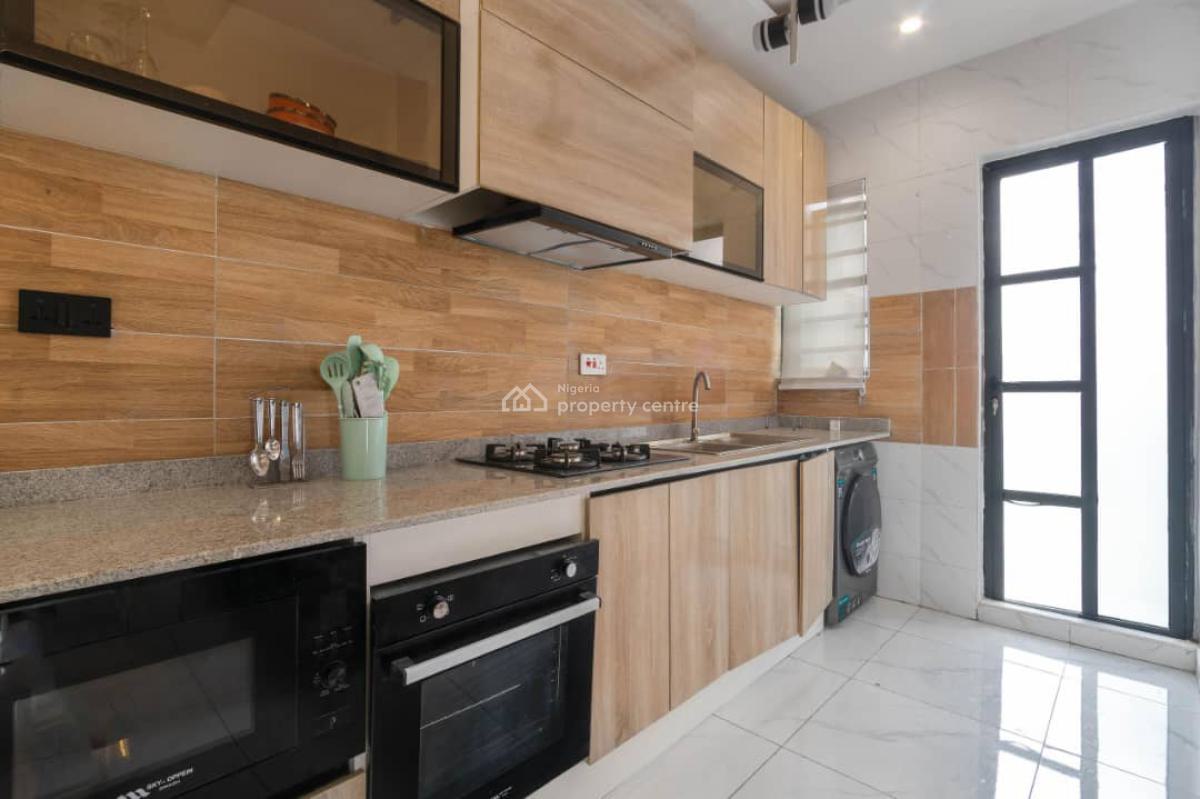 Luxury 1 Bedroom with Ps5, Dart Games & Two Balconies, Ologolo, Lekki, Lagos, Flat / Apartment Short Let