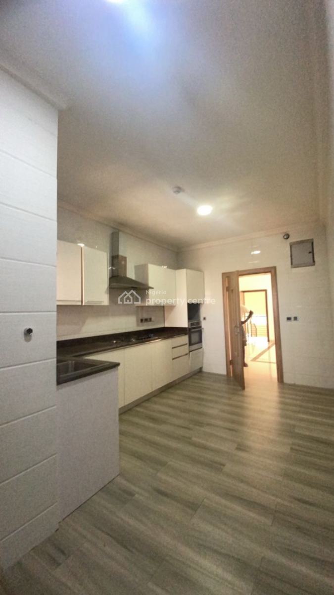 Serviced 3 Bedroom Apartment, Lekki Phase 1 Lekki, Lekki Phase 1, Lekki, Lagos, Flat / Apartment for Rent