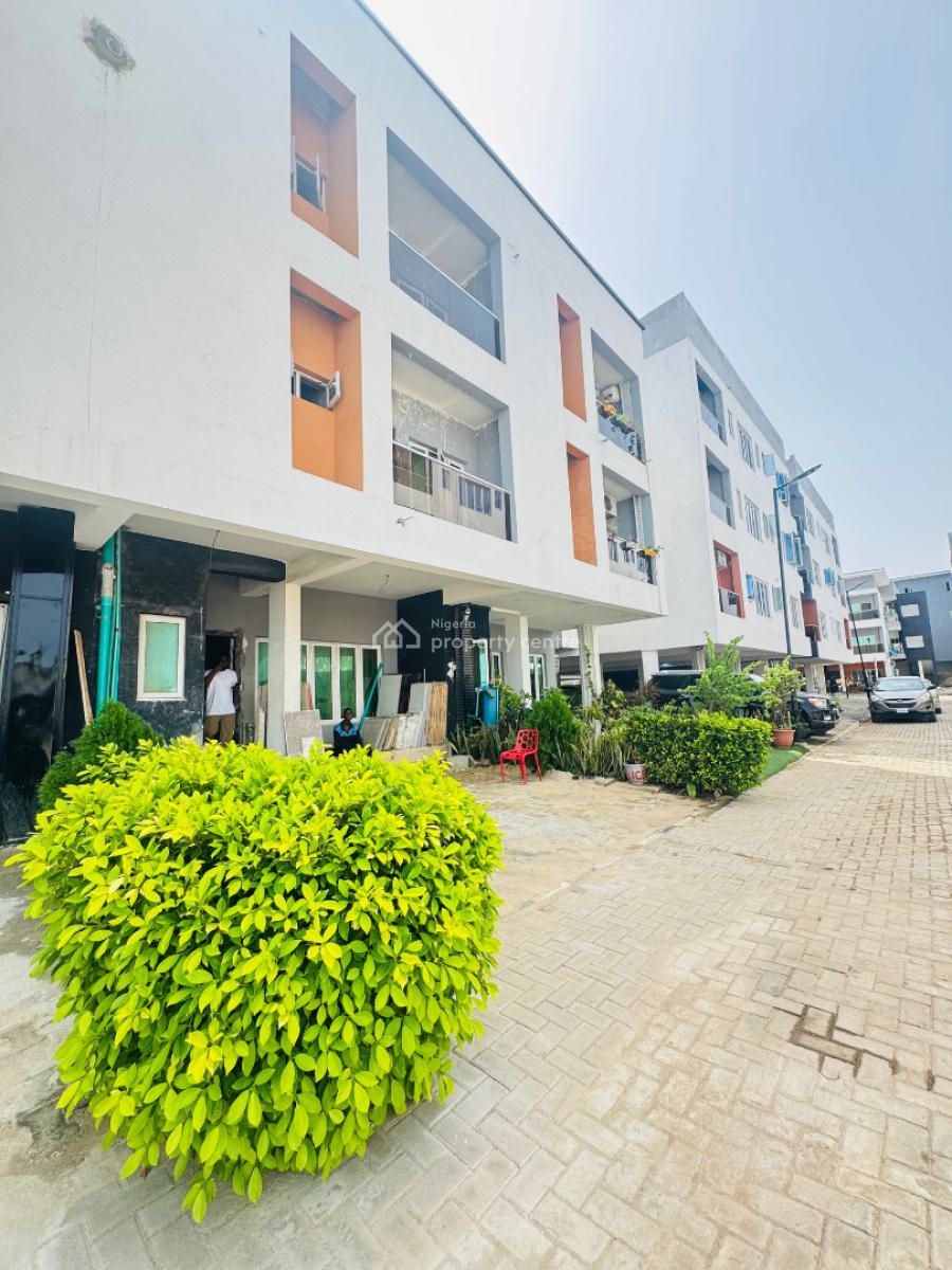 Newly Built Four Bedrooms Terrace + Bq, Nike Art Gallery Road, Ikate Elegushi, Lekki, Lagos, Terraced Duplex for Rent