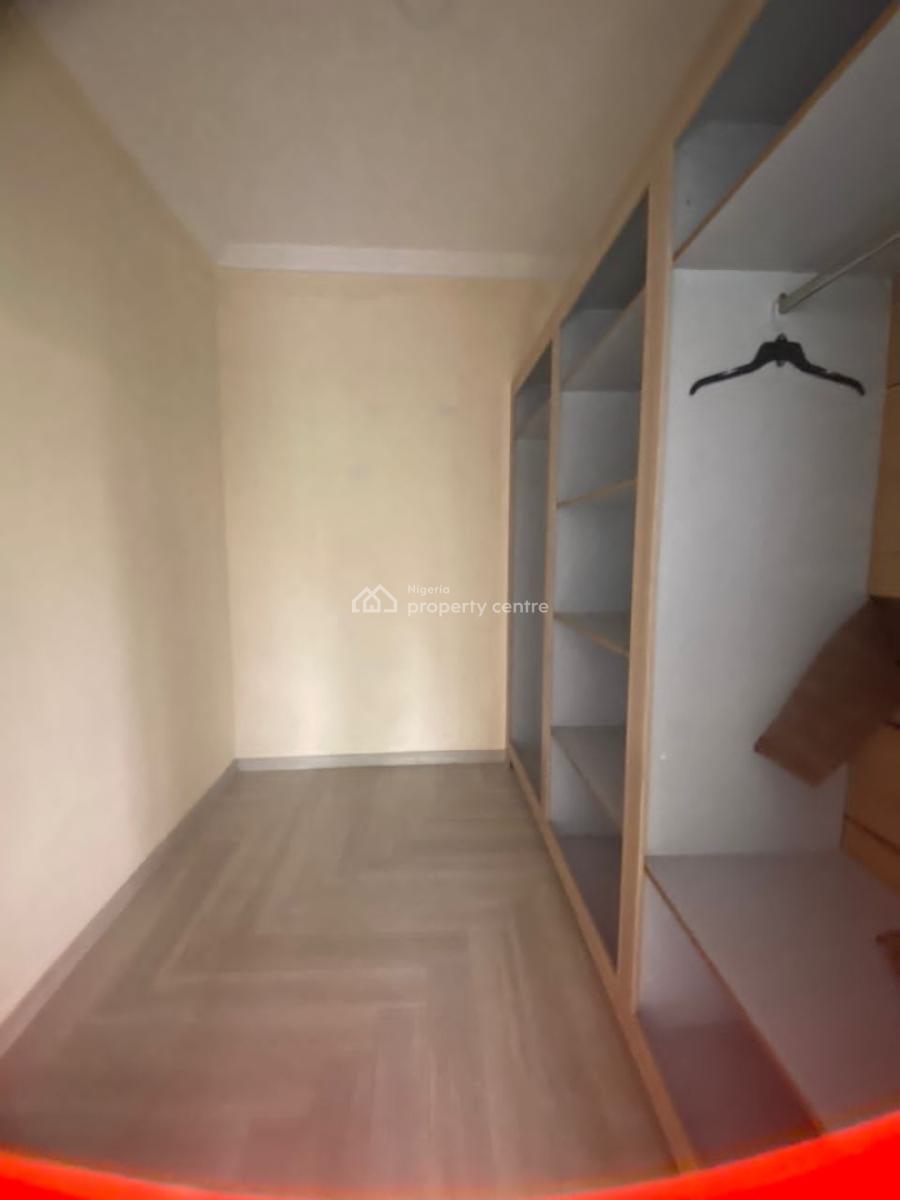 Serviced 3 Bedrooms Apartment with Bq, Lekki Phase One, Lekki, Lagos, Flat / Apartment for Rent