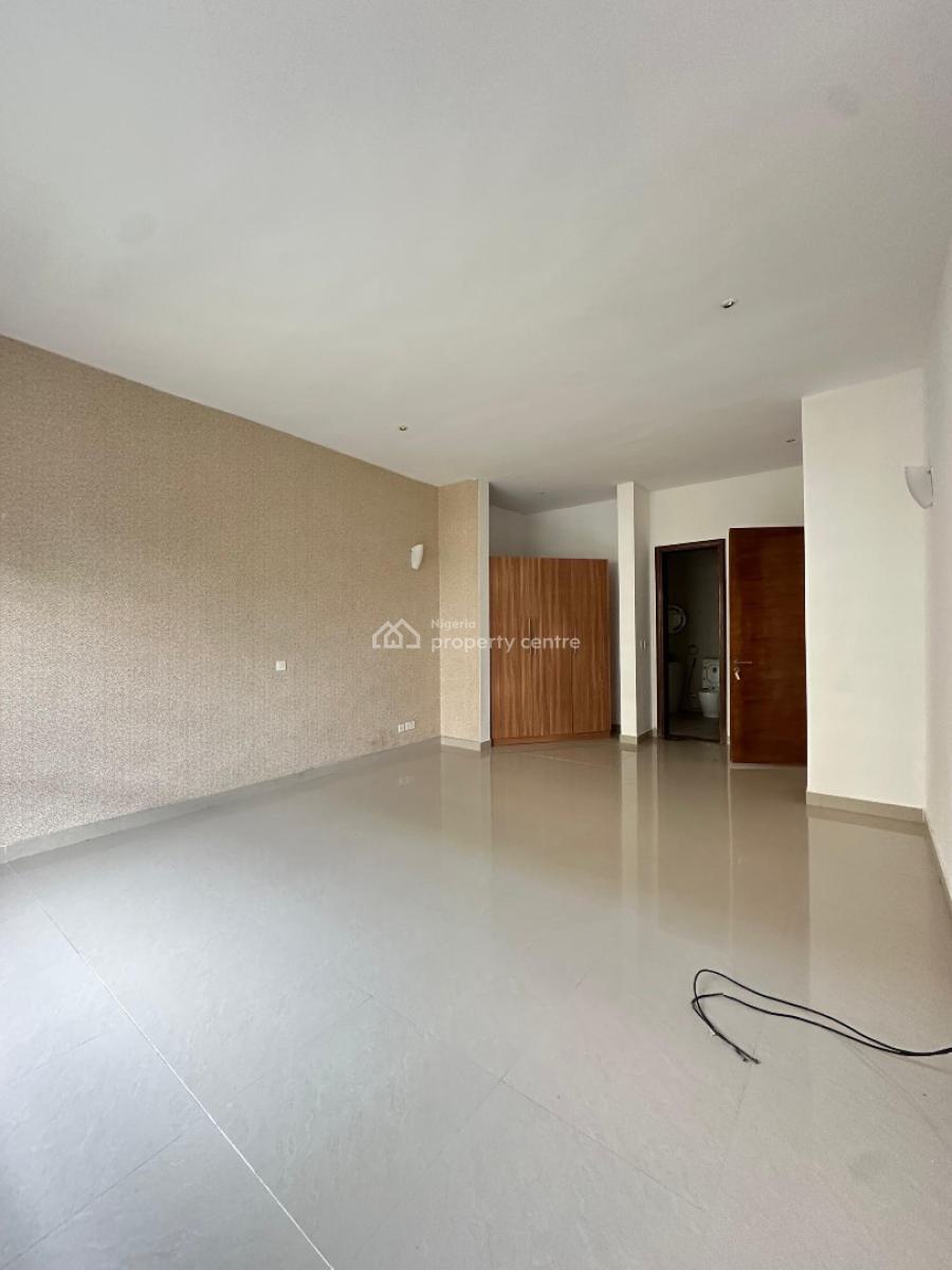 Waterfront 3 Bedroom Apartment with Pool and Elevator, Banana Island, Ikoyi, Lagos, Block of Flats for Sale