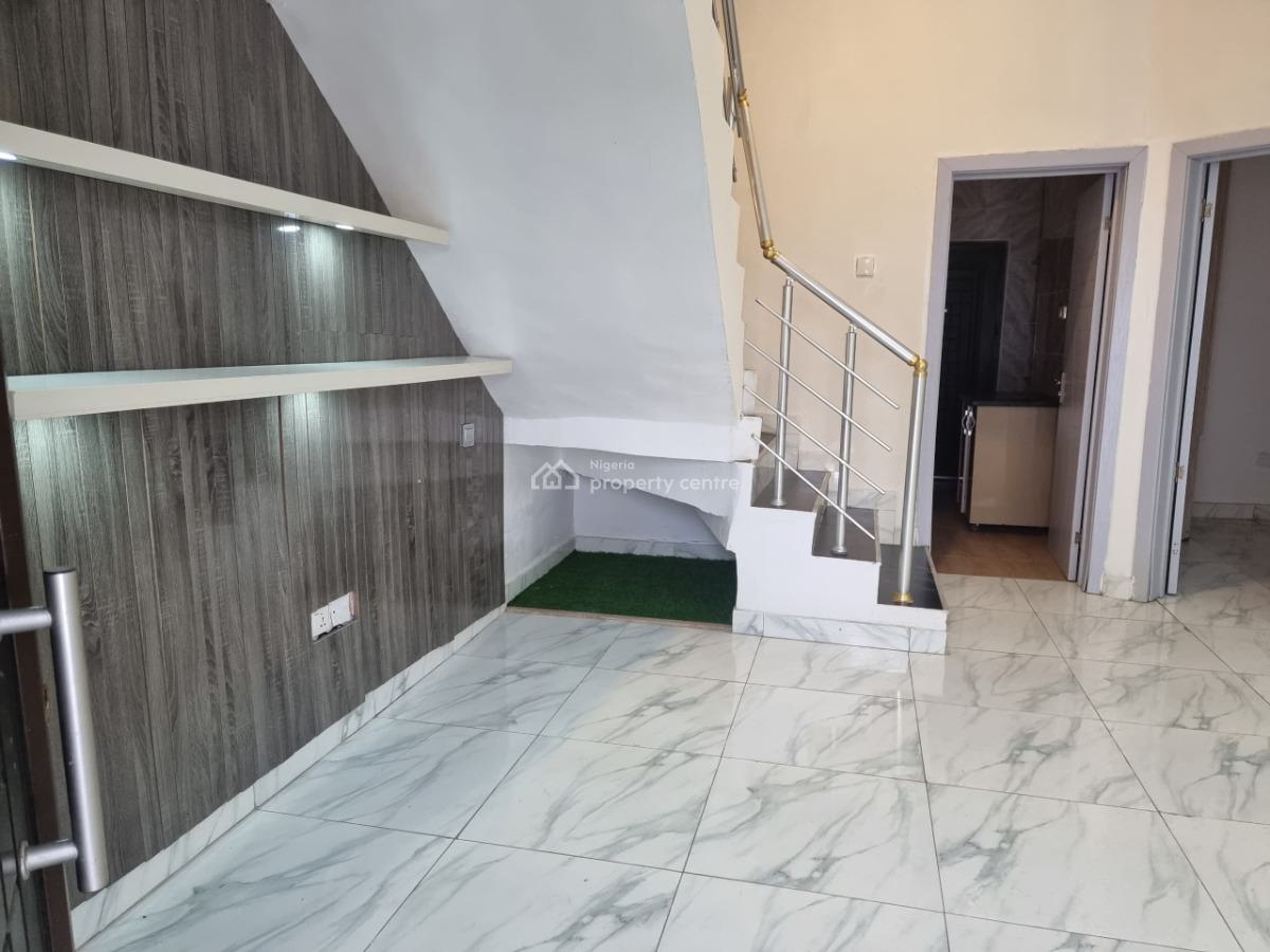 Luxury 4 Bedroom Duplex, Lekki Conservation Chevron Extension, Lekki, Lagos, Terraced Duplex for Sale