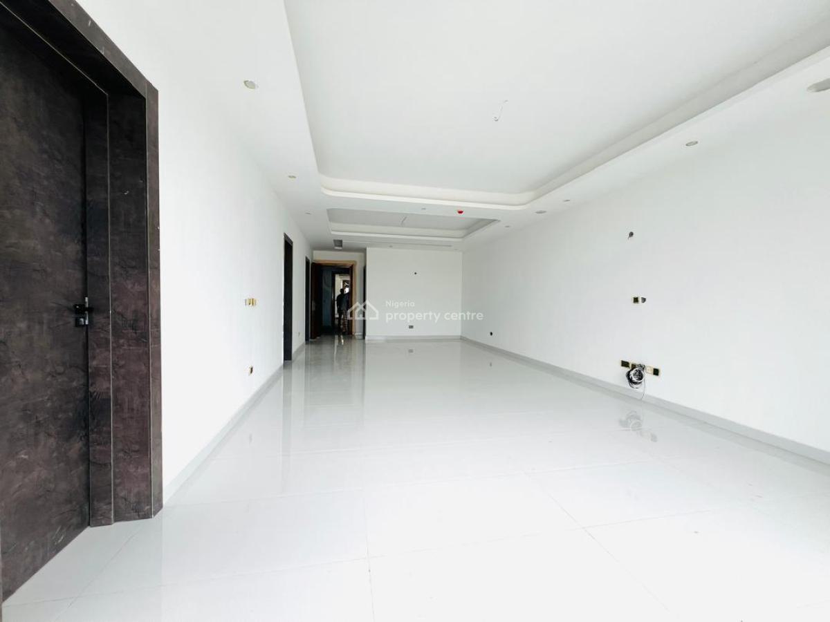 2bedroom Flat, Lekki Phase 1, Lekki, Lagos, Flat / Apartment for Sale