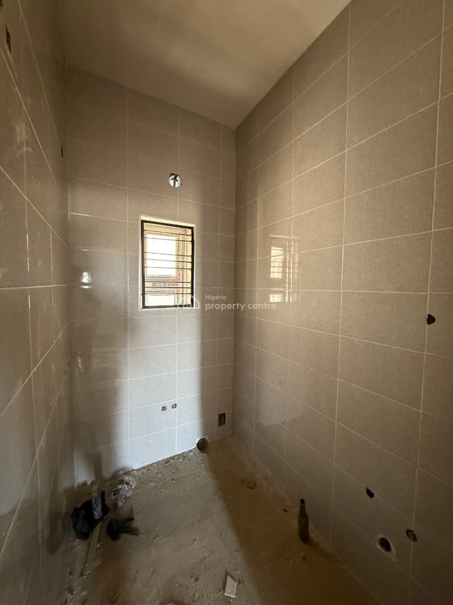 3 Bedroom Apartment with 1 Room Bq, Peachville Estate, Kaura, Abuja, Block of Flats for Sale