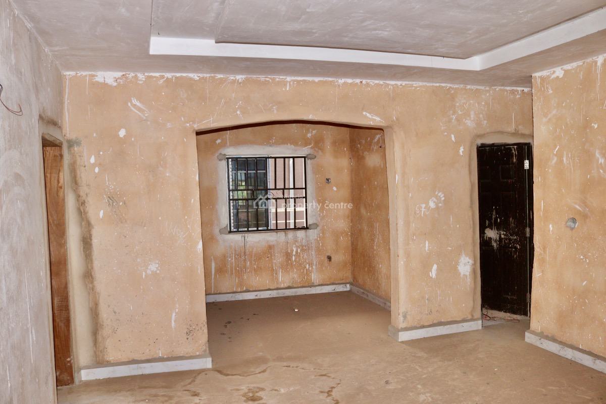 Block of 6 Flats, (3 Bedrooms En-suite for Each Flat), Eze Igodo Street, Spibat, Amakioha, Owerri Municipal, Imo, Block of Flats for Sale
