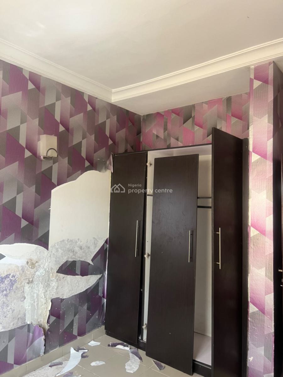 Standard 3 Bedroom Apartment, Close to K-30 Mall Wuye, Wuye, Abuja, Flat / Apartment for Rent