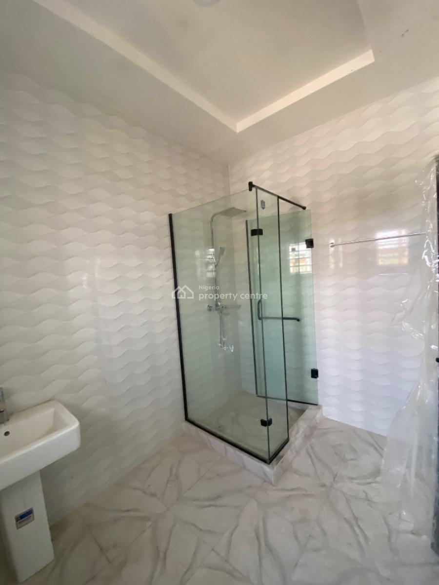 Magnificent 2 Bedroom Apartment, Ogombo, Ajah, Lagos, Flat / Apartment for Rent