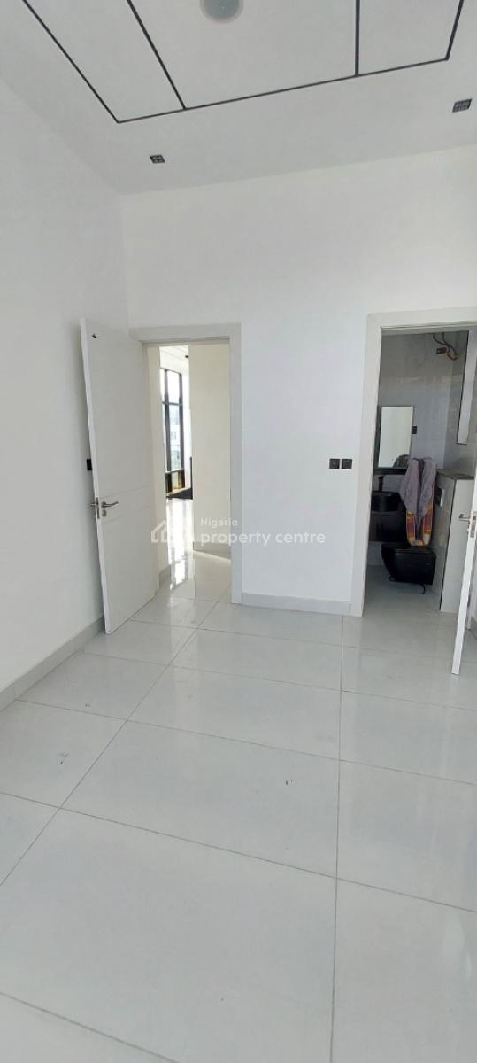 3% of 10% Luxurious 5 Bedroom Fully Detached Duplex with 1bq, Oral Estate, Lekki, Lagos, Detached Duplex for Sale