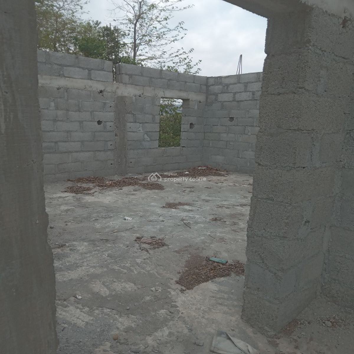3 Bedrooms Block of Flat Carcass, Jahi District, Jahi, Abuja, Flat / Apartment for Sale