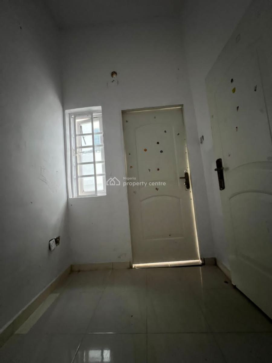 One Room Bq with Shared Kitchen, Osapa London, Lekki, Lagos, Self Contain (single Rooms) for Rent