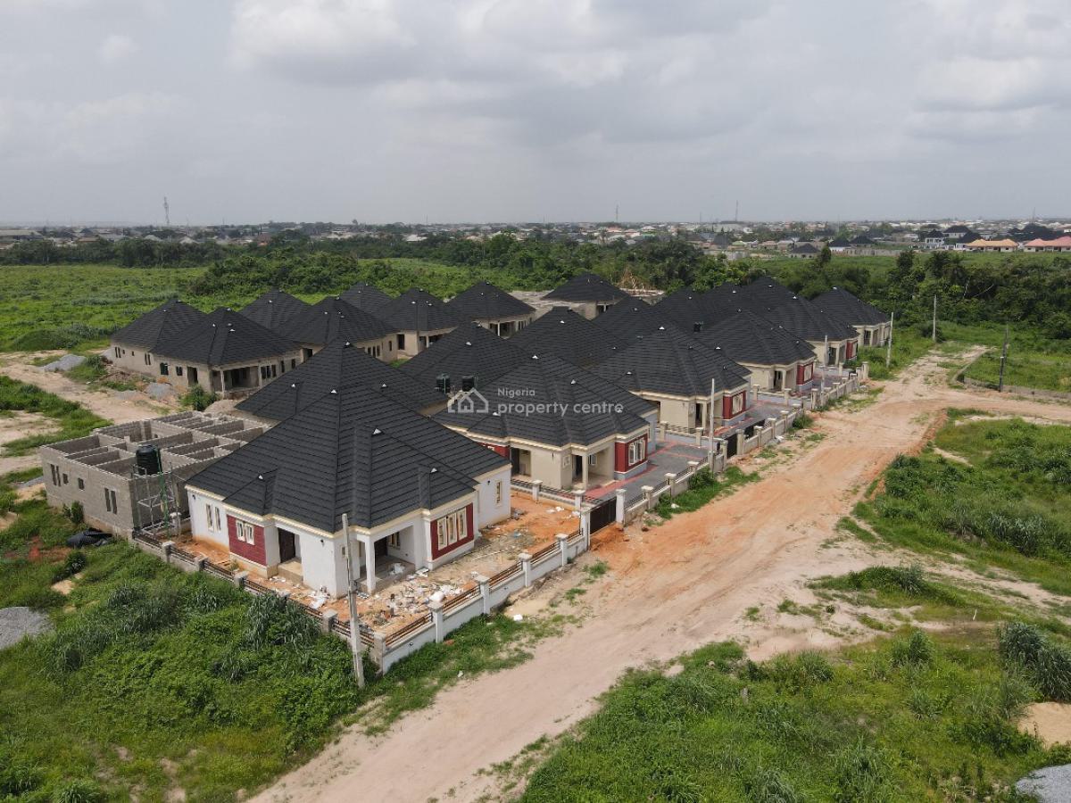 Affordable 3 Bedroom Bungalow Near Ikeja, Mowe/bluestone Shelter Prime Estate, Mowe Town, Ogun, Detached Bungalow for Sale