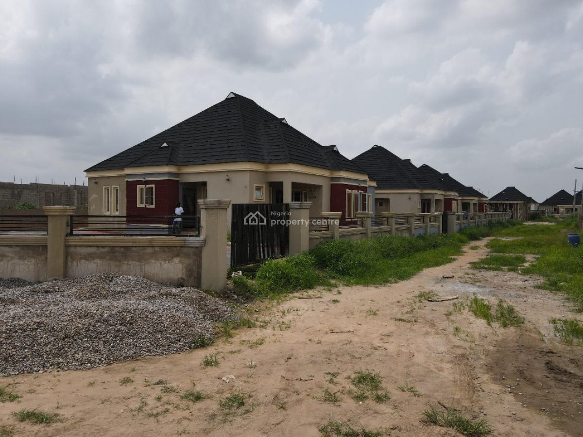 Affordable 3 Bedroom Bungalow Near Ikeja, Mowe/bluestone Shelter Prime Estate, Mowe Town, Ogun, Detached Bungalow for Sale